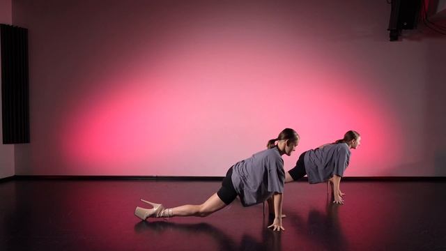 STRIP - Разминка | ТАИСИЯ ЧАЩИНА смотреть онлайн