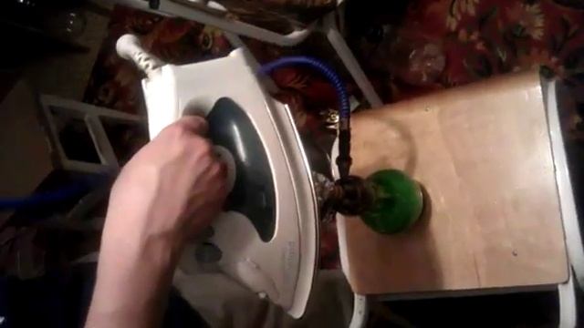 Как раскурить кальян с помощью утюга (результат) смотреть онлайн