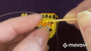 Вторая часть видео. Пчелка из майнкрафт из бисера. Объемная #фигуркиизбисера #рекомендации #бисер