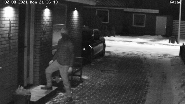 Hikvision DS-2DE2A404IW-DE3/W 12mm Night test without external IR смотреть онлайн