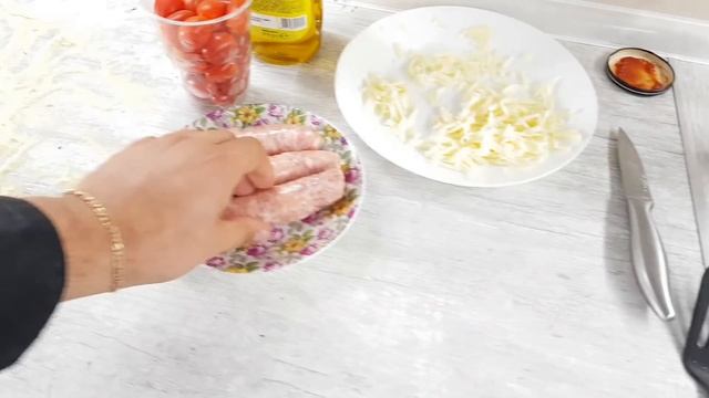 ВКУСНАЯ ИТАЛЬЯНСКАЯ ПИЦЦА ? 4 СЫРА смотреть онлайн