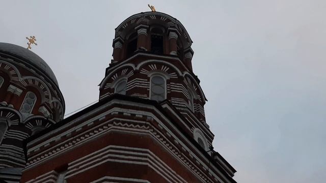 ПРИЕХАЛИ ИЗГОНЯТЬ БЕСОВ ? ЦЕРКОВЬ ПРЕСВЯТОЙ ТРОИЦЫ В КОЛОМНЕ смотреть онлайн