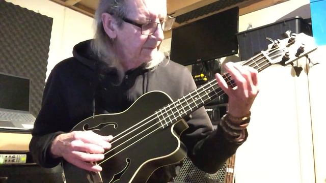 Neil Young- Four Strong Winds-UBass--COVER No-1867 смотреть онлайн