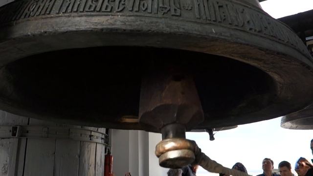 Колокольный звон Троице-Сергиевой лавры 2 смотреть онлайн