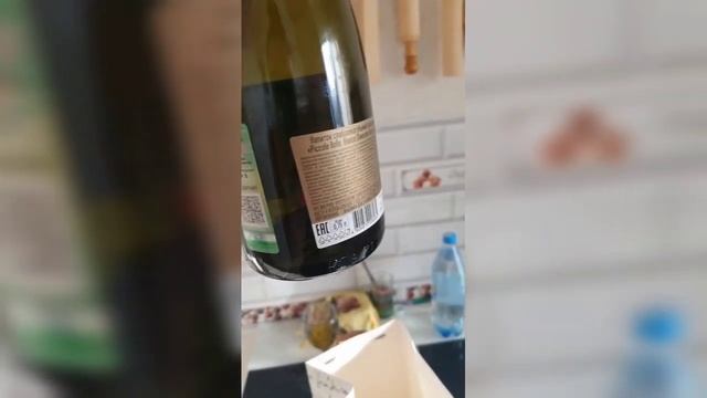 Иришка красится и готовит, бык упал с велосипеда, Катя и Гительман, Паша безумный смотреть онлайн