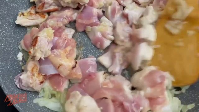 ГУЛЯШ из КУРИЦЫ с маринованными огурцами | Вкусно Дома - простые рецепты смотреть онлайн