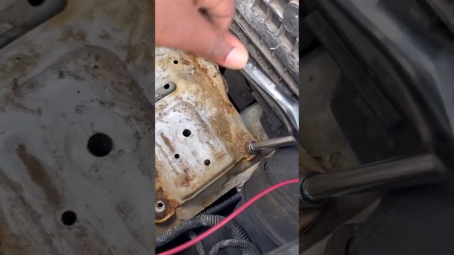 How to replace a starter for Honda Accord 2003 . Watch the video see the steps. 5 minutes job смотреть онлайн