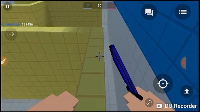 Играю в BLOCG STRAIKE Мини игры 😱😱😱 смотреть онлайн