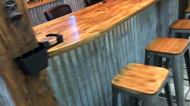 Rustic Bar in Pole Barn смотреть онлайн