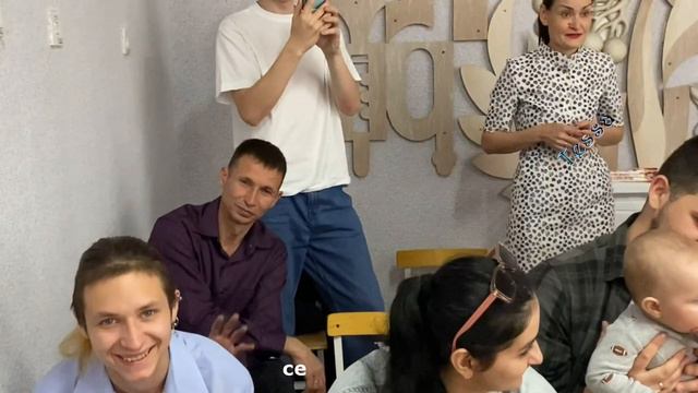 Спасибо, мама, тебе! Сашка поёт. 12 лет. смотреть онлайн