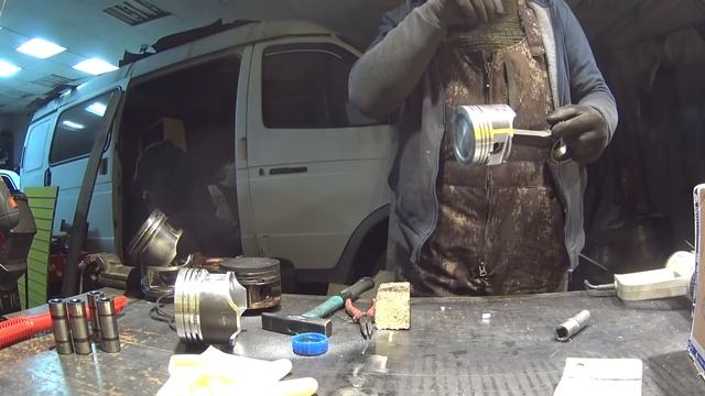 УМЗ 421 (сотка) сборка "нового" мотора своими руками. Начало... смотреть онлайн