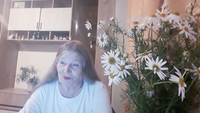 " РОМАНТИЧЕСКАЯ ИСТОРИЯ О СЧАСТЬЕ "