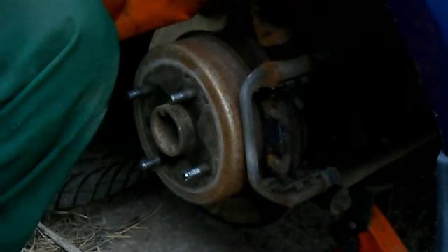 Замена задних колодок на Chevrolet lacetti смотреть онлайн