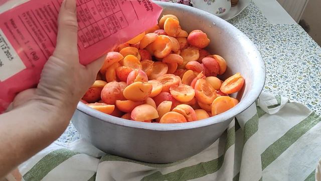 Джем із абрикосів пряний/МАЛО ЦУКРУ смотреть онлайн