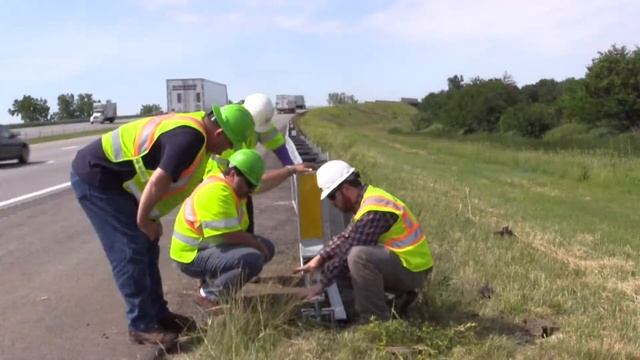 Guardrail Installation I 75 смотреть онлайн