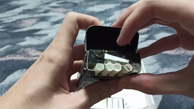Распаковка посылки с сигаретами из Украины смотреть онлайн