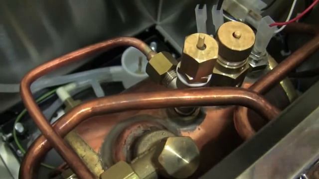 Compare: Nuova Simonelli Oscar vs. Rocket Cellini Classic смотреть онлайн