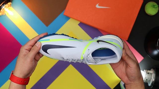 [CAPO FOOTBALL UNBOXING] Nike React Phantom GT 2 Pro TF | Progress Pack смотреть онлайн