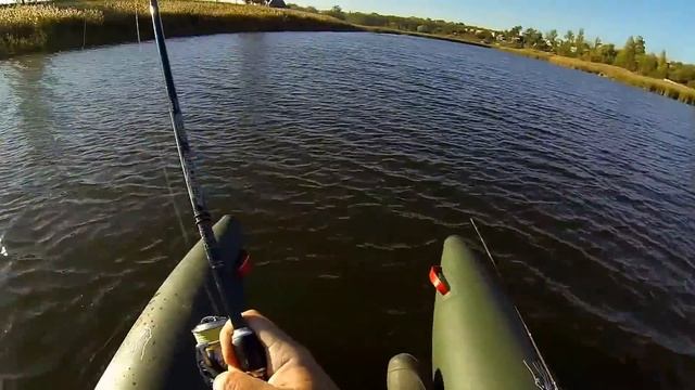 Щука 5.8 кг.!!! С катамарана Ондатра! Вот это борьба! смотреть онлайн