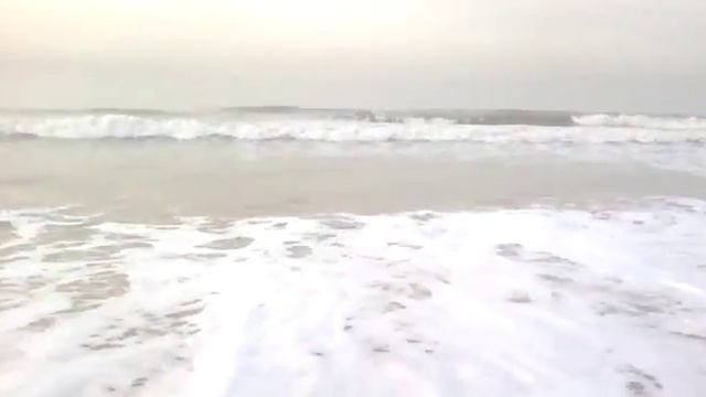 lonely beach смотреть онлайн