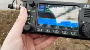 Прием радиостанций на Xiegu X6100 c проводом 7 метров закинутым на дерево