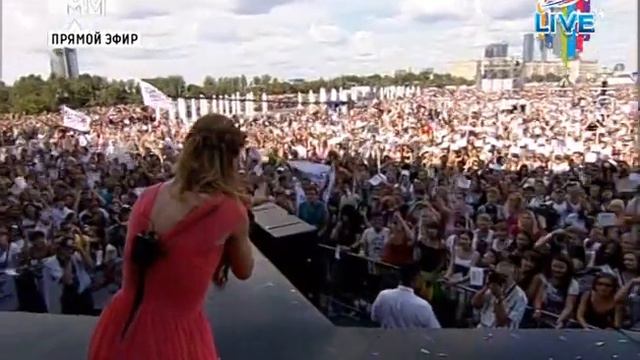 Юлия Савичева - Скажи мне что такое любовь Europa Plus Live 2011 смотреть онлайн