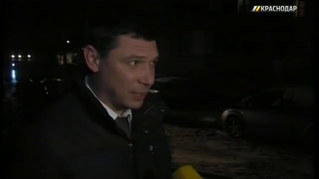 На месте пожара в «Музыкальном» мкр-не развернули штаб под руководством Первышова смотреть онлайн