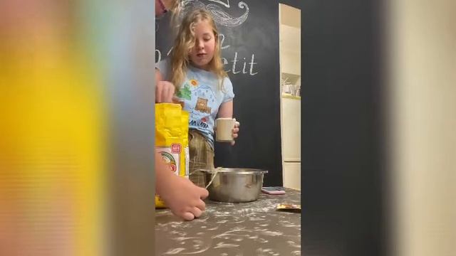 Кулинарный мастер класс (банановые капкейки) смотреть онлайн