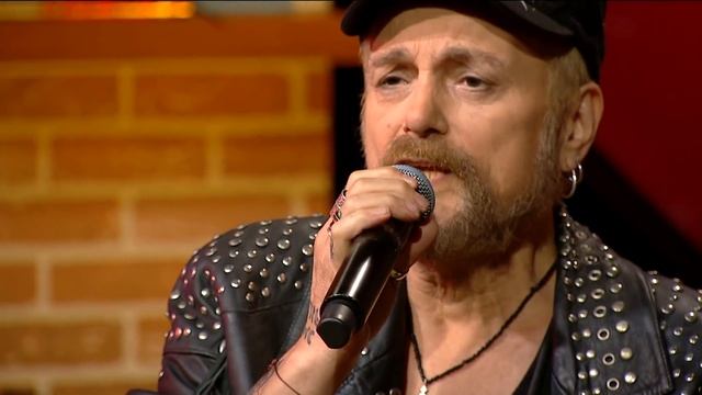 Harun Kolçak & Tan Taşçı - Gitme Seviyorum (Mehmet'in Gezegeni) смотреть онлайн