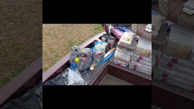 Cleaning Out The Ranger Bass Boat. смотреть онлайн