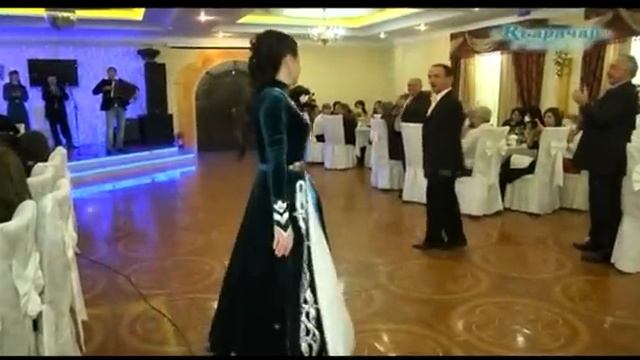 Карачаевский танец. А.Узденова, Ч.Узденов, Р.Катчиев смотреть онлайн