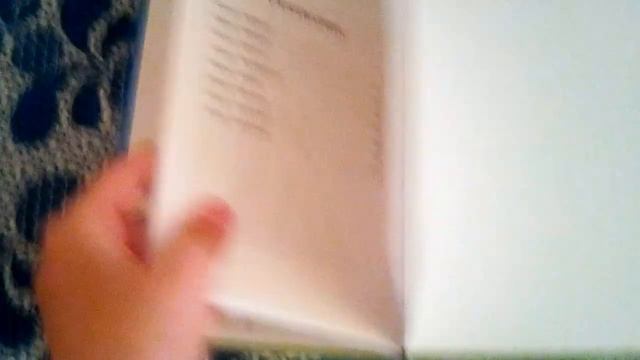 Обзор книги ( Котёнок Фиалка или коробка с сюрпризом смотреть онлайн