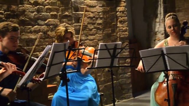вечер СВИТЕРе с АМАТИССом // Studentisches Quartett 