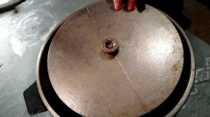 ЦЫПЛЁНОК ТАПАКА, очень вкусно ,с хрустящей корочкой .В СКОВОРОДЕ ТАПАКА,сковороде 40 лет?