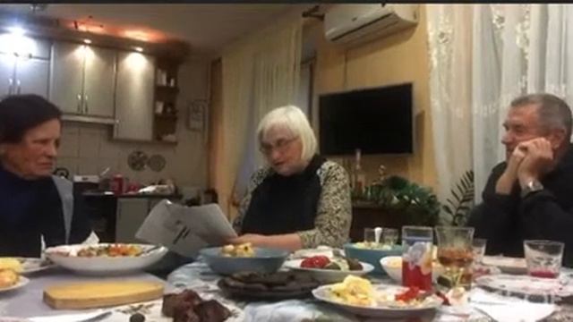 Пришла На День Рождения Моей Бабушки смотреть онлайн