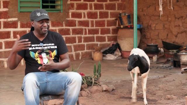 LE MOUTON DANSEUR AU BURKINA FASO смотреть онлайн