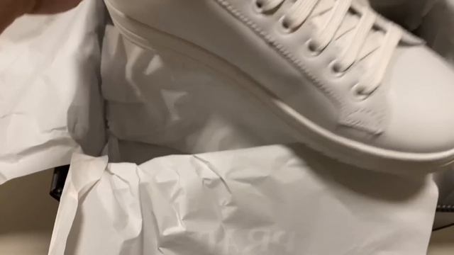 Влог из Чехии| Прогулки, Световое Шоу, Мои Образы| Покупки? Sephora, Bogner, Prada и др. смотреть онлайн