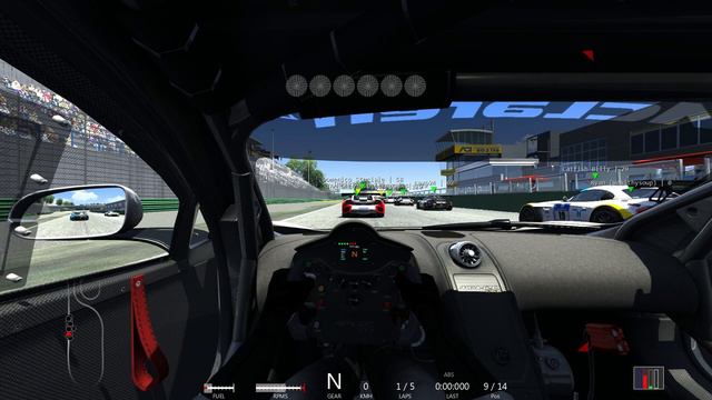 Assetto Corsa - the problem at the start of a race смотреть онлайн