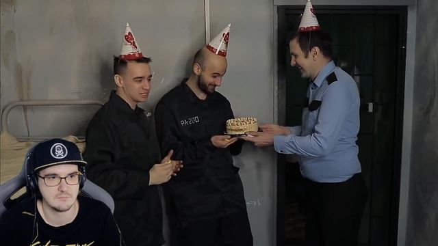 КОРОЧЕ ГОВОРЯ, ПОБЕГ ИЗ ТЮРЬМЫ ► OneTwo | Реакция смотреть онлайн