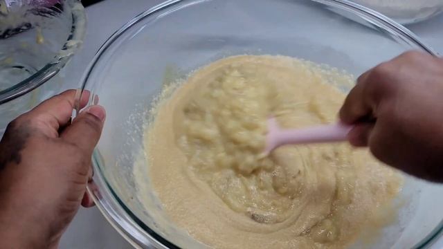 SUPER MOIST BANANA BREAD| recipe смотреть онлайн