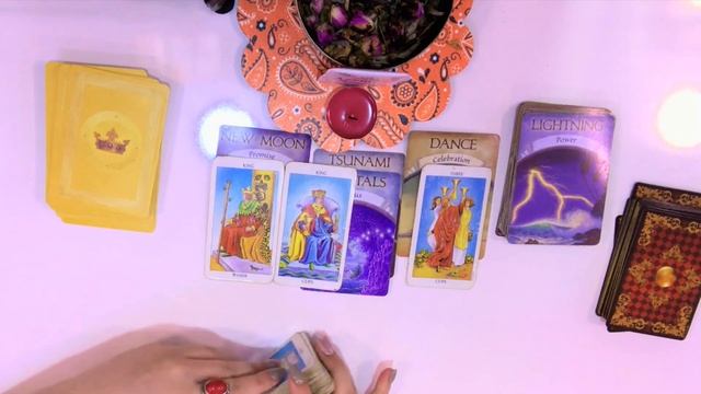 PICK A CARD|WHAT'S THE TEA ON YOU???☕️? смотреть онлайн
