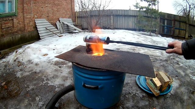 Плавка и литьё алюминия! Восстановил плавильню! смотреть онлайн