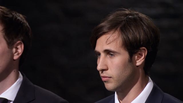 Three Dragons Fight Over One Business | Dragons' Den