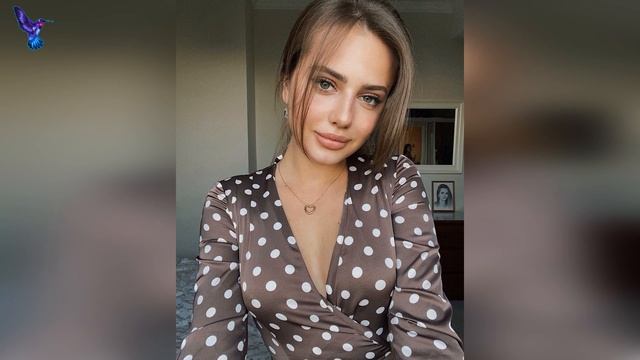 Она могла бы стать моделью, но выбрала для себя иной жизненный путь - Полина Чистякова смотреть онлайн
