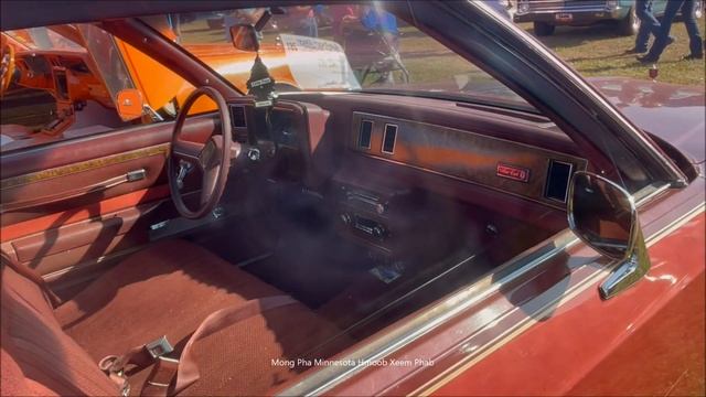 A Cherry Red 1981 Chevrolet Monte Carlo смотреть онлайн