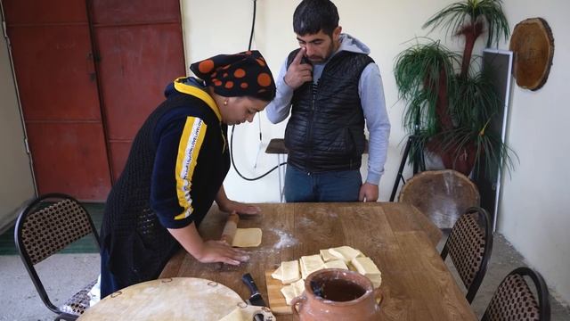 Street Food Cooking at Home - Uzbek Samsa in Tandoor Sold 10,000 pieces per day смотреть онлайн