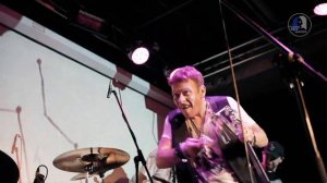 Группа "Магрит". Павел Майков - песня "Мама". Проект "РАЗГОВОР без МАСОК"