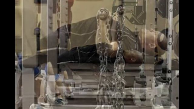 Жим штанги лежа на скамье используя цепи смотреть онлайн