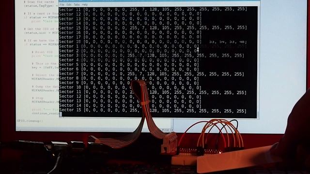 Raspberry Pi + Python + mxgxw/MFRC522-python - Dump RFID Tag data one-by-one смотреть онлайн
