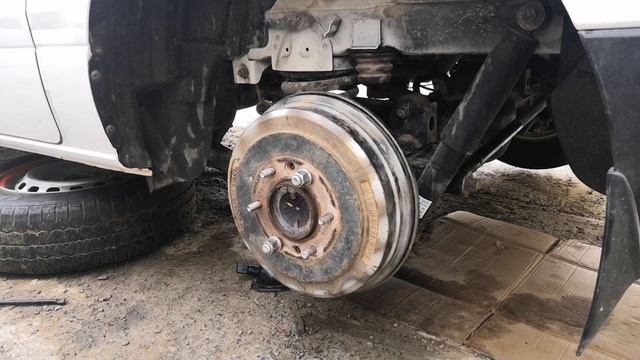Hyundai H1 Brake Sating And Veel Sarvising